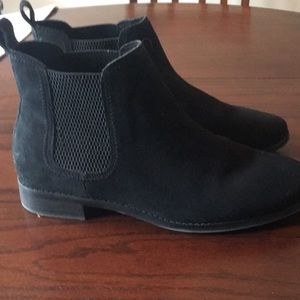 Black Tom booties